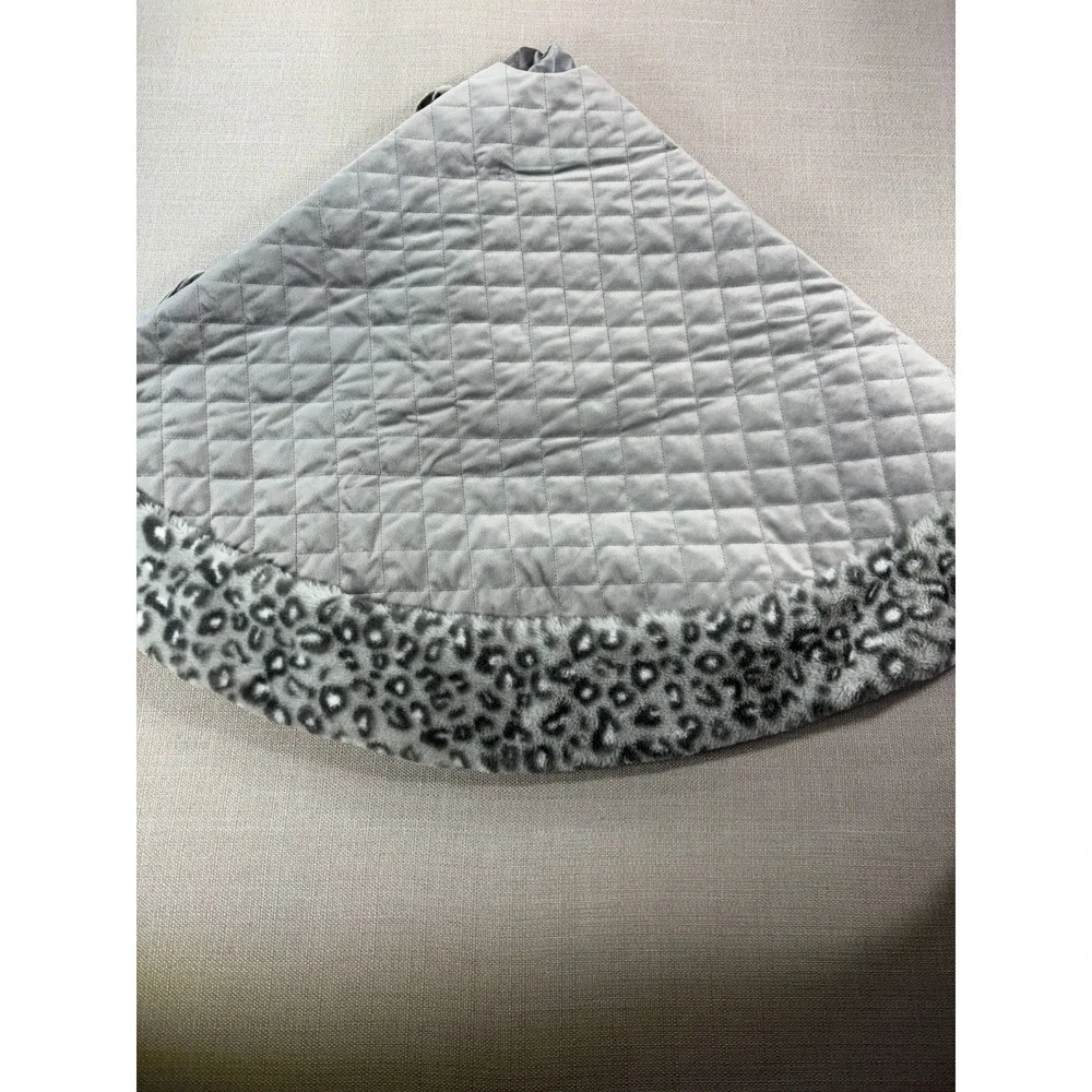 Velvet Quilted Christmas Tree Skirt Animal Print Gray Satin 52